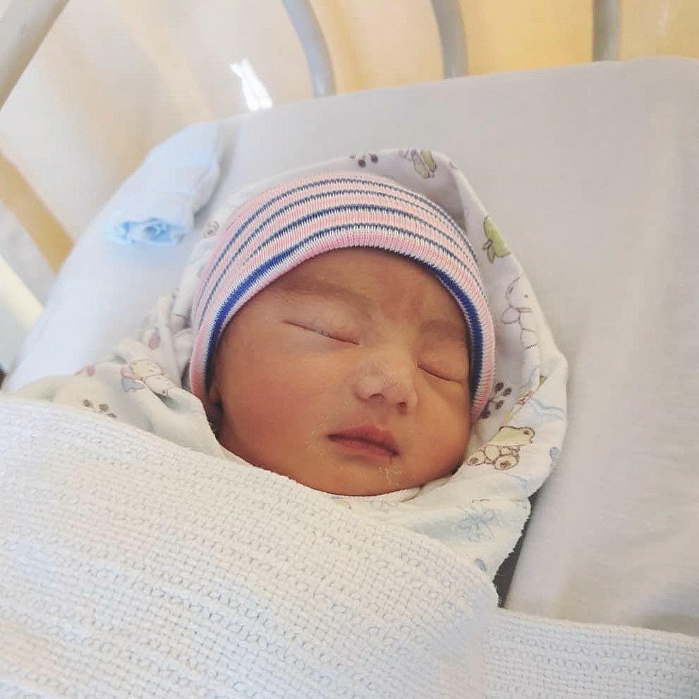 instagram.com/whulandary