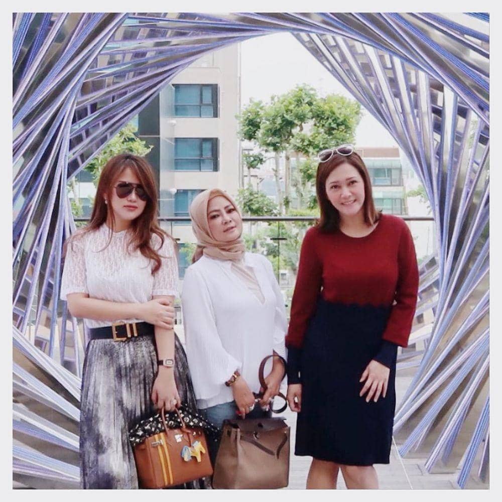 instagram.com/maiaestiantyreal