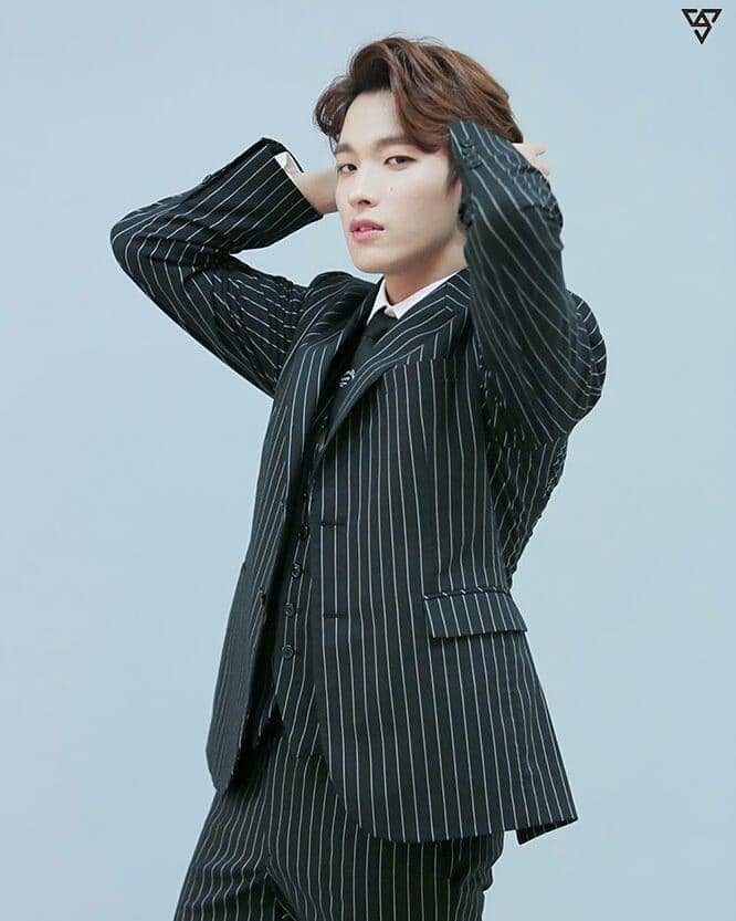 instagram.com/dokyeom.me