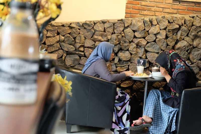 instagram.com/emerycafe