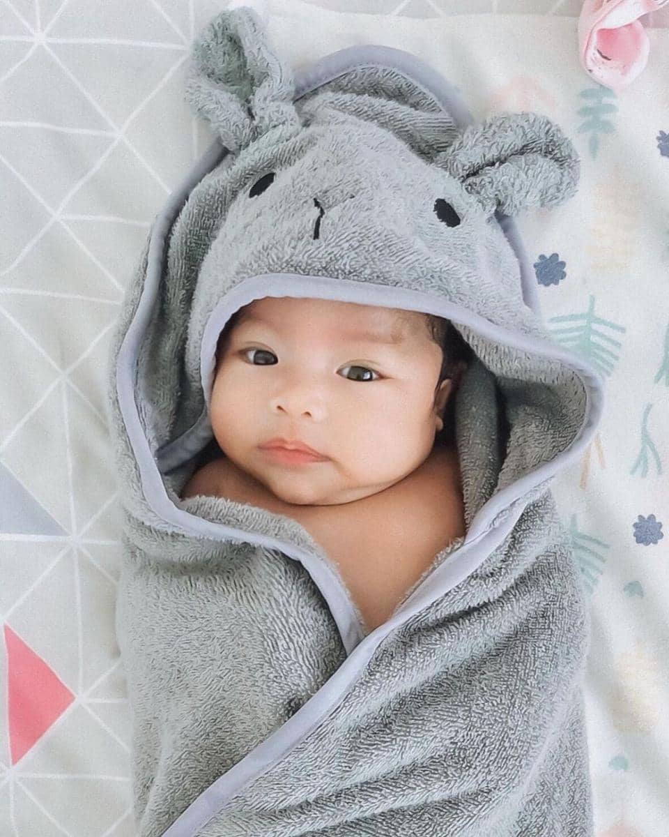 instagram.com/anissaaziza