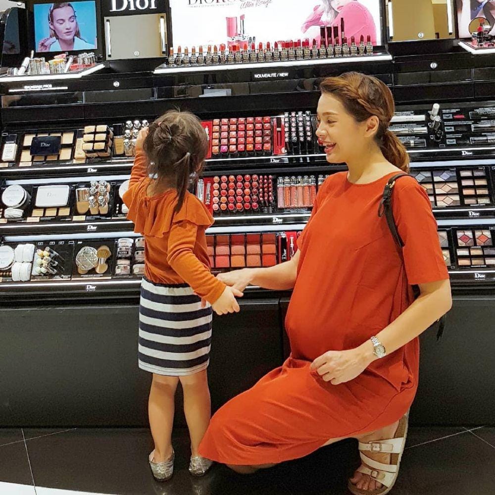 instagram.com/mayaseptha7