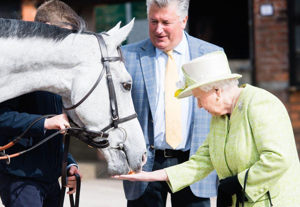 townandcountrymag.com