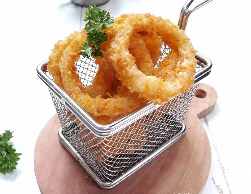 instagram.com/dhora_kusumadewi