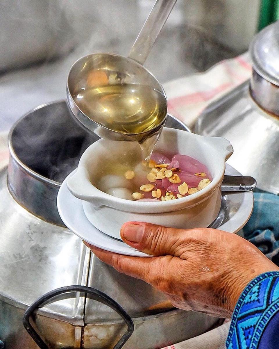 instagram.com/eatandjournal