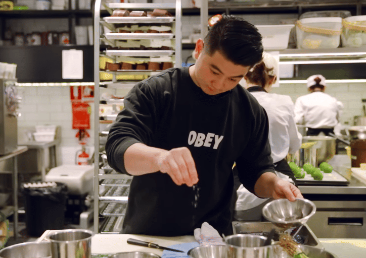 YouTube.com/Arnold Poernomo