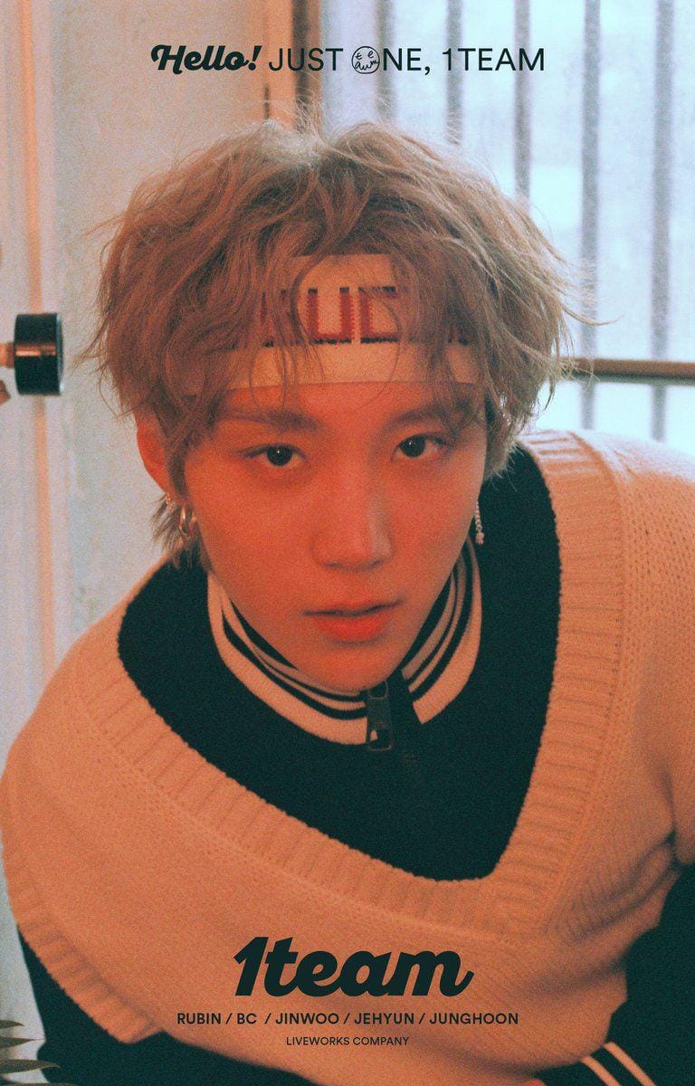 twitter.com/@1team_official