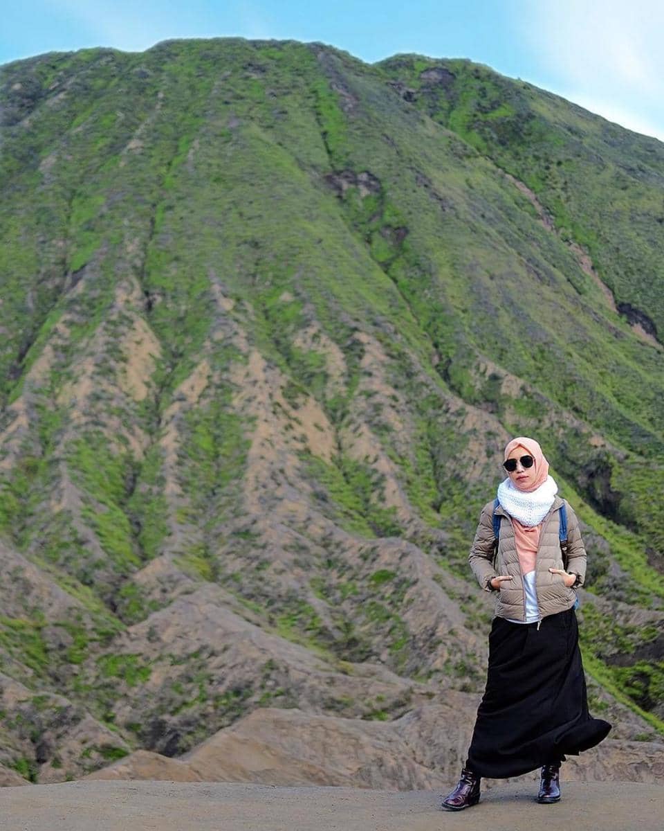 instagram.com/fitriaulia_