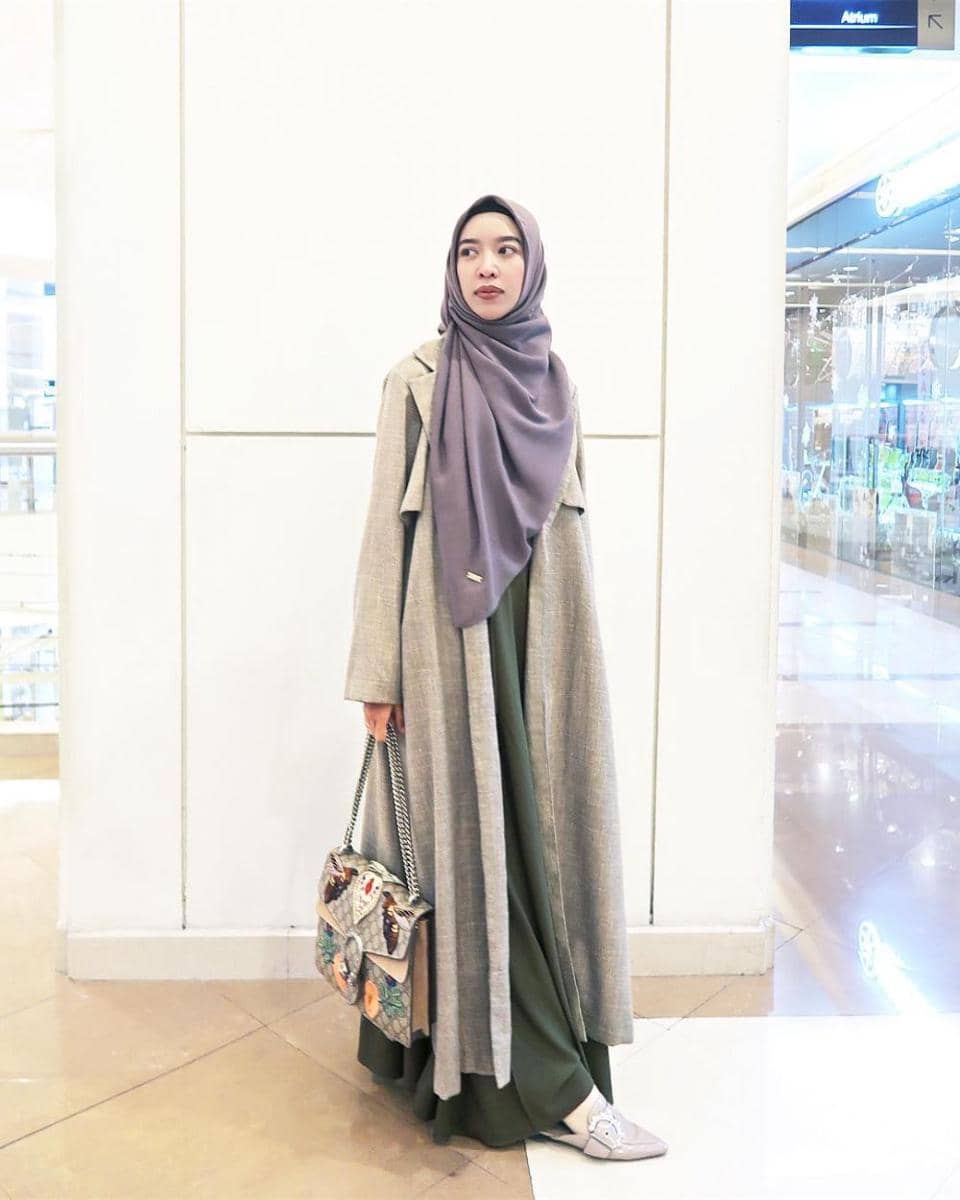 instagram.com/fitriaulia_