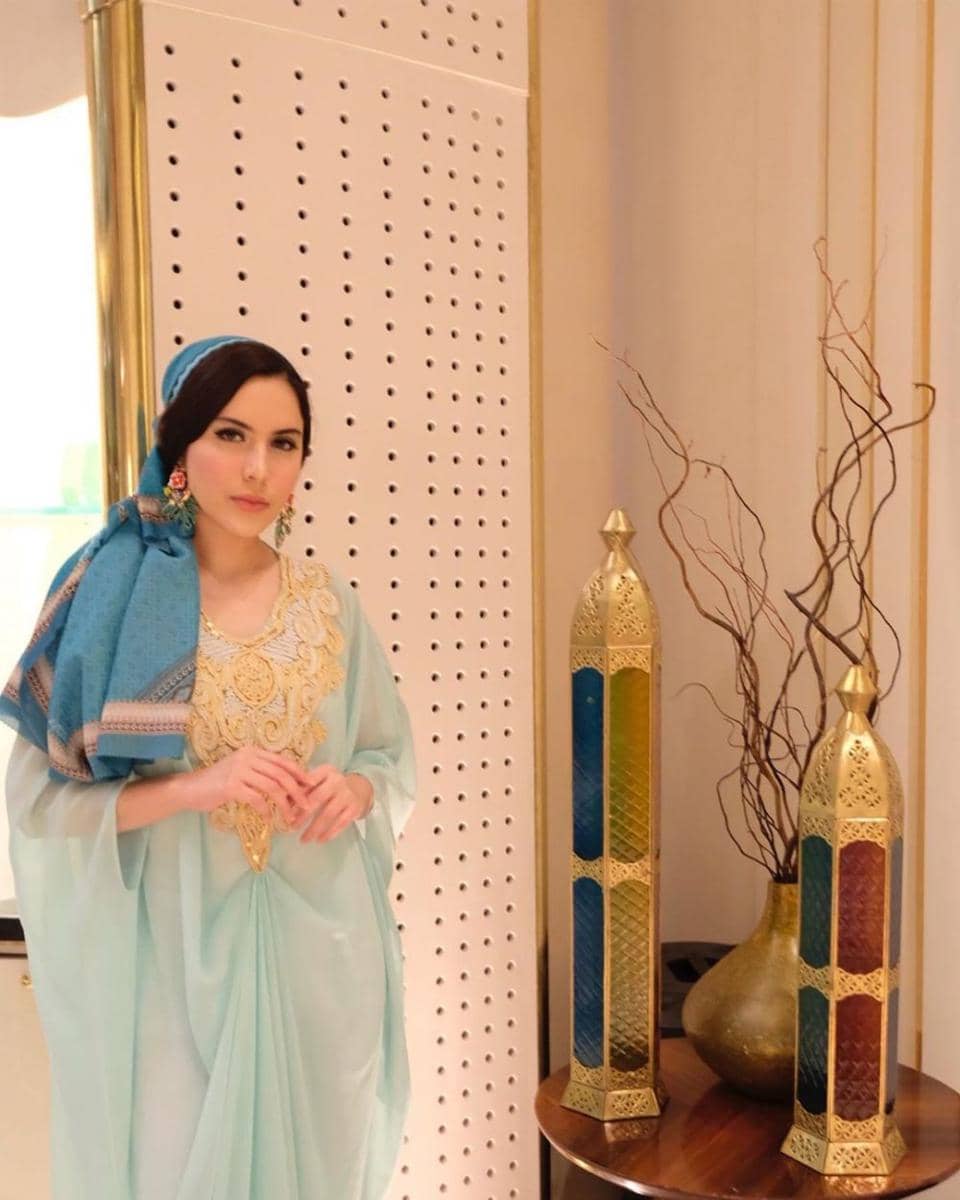 Instagram.com/sallyadelia