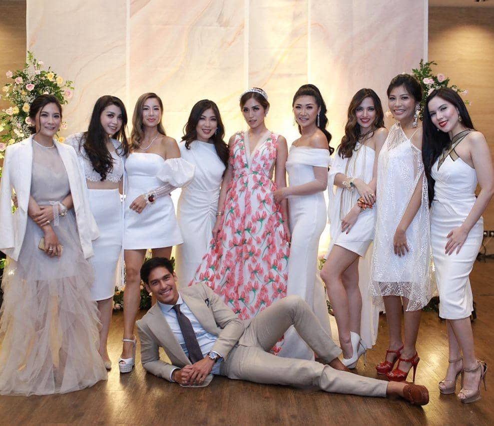 Instagram.com/sallyadelia