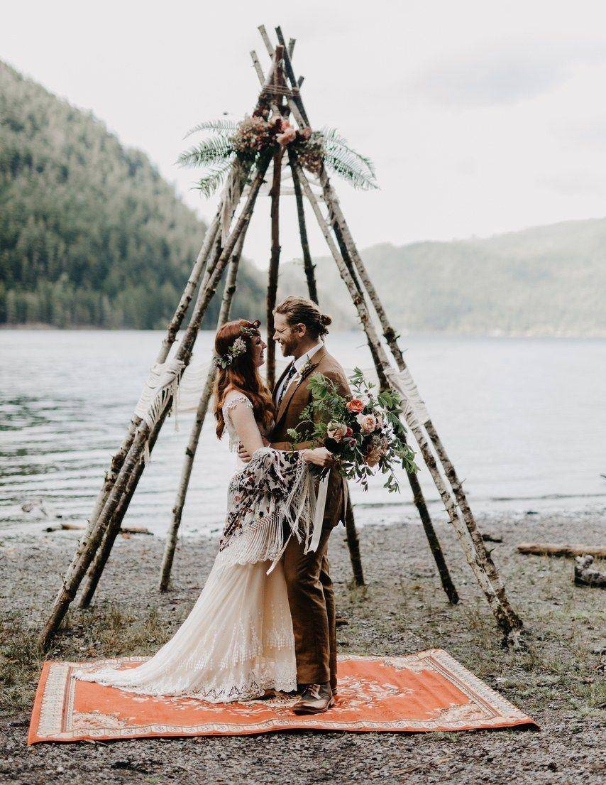 brides.com