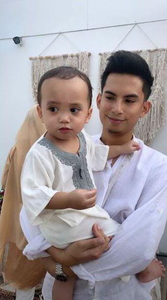 instagram.com/rachelvennya