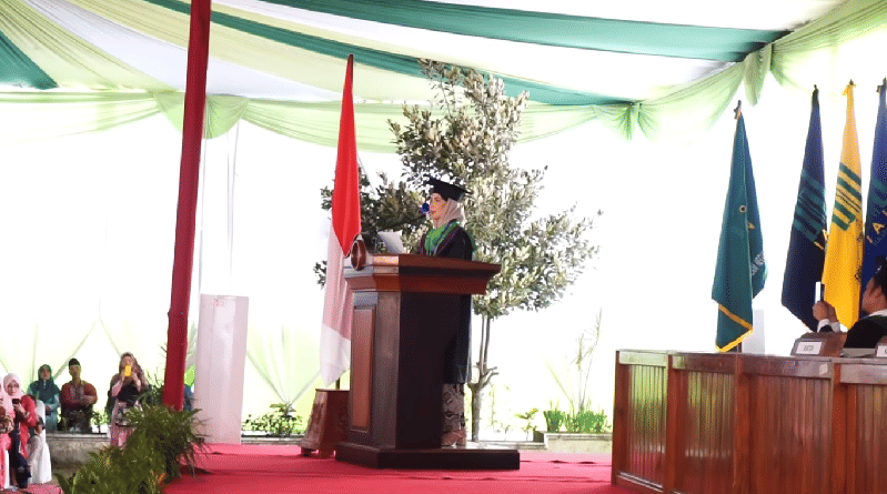 Instagram.com/kacamata_tulungagung