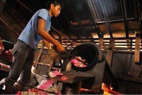 instagram.com/kerupukkencring