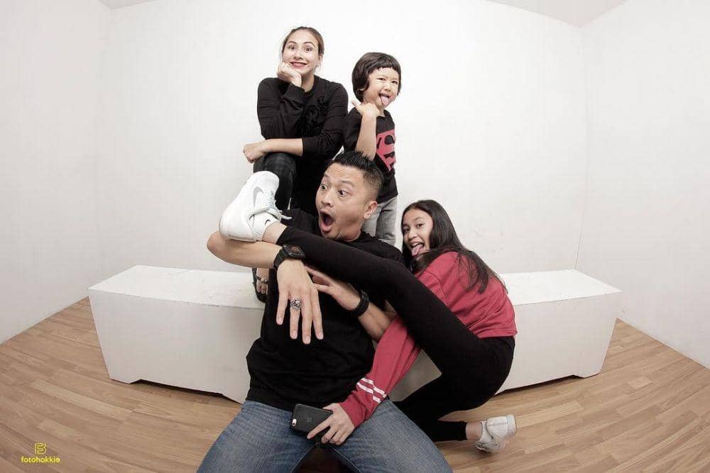 Instagram.com/deswitamaharani80