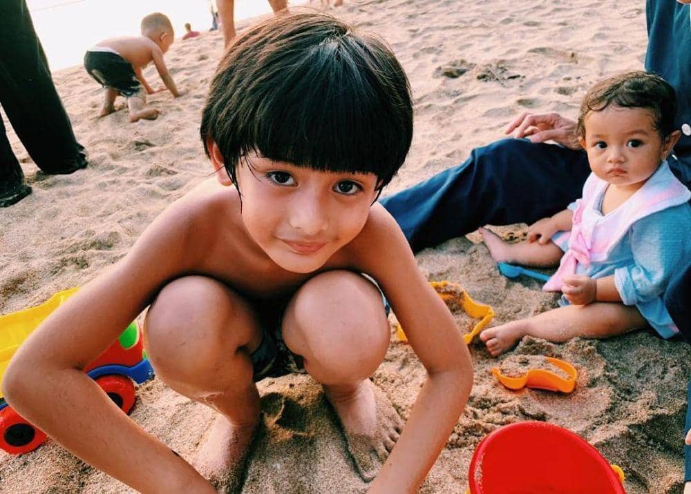 instagram.com/fairuzarafiq