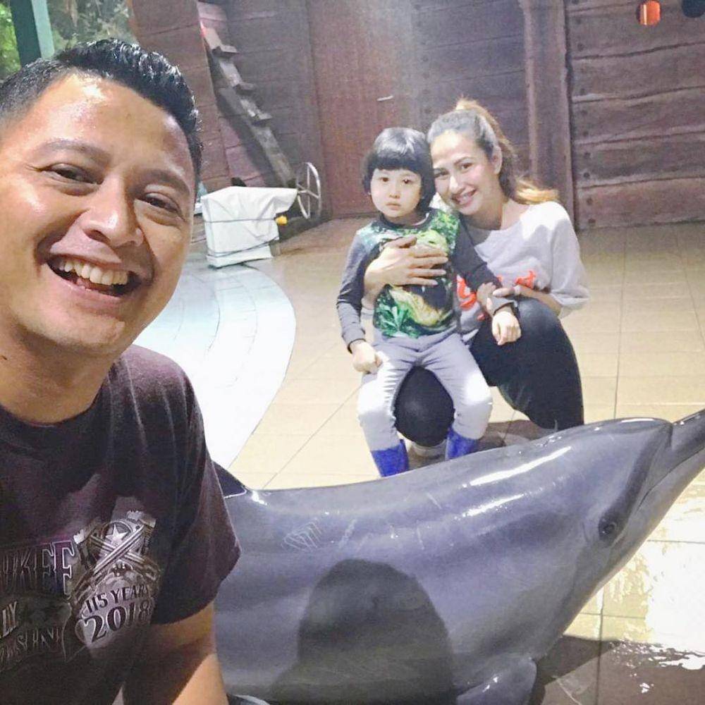 Instagram.com/deswitamaharani80