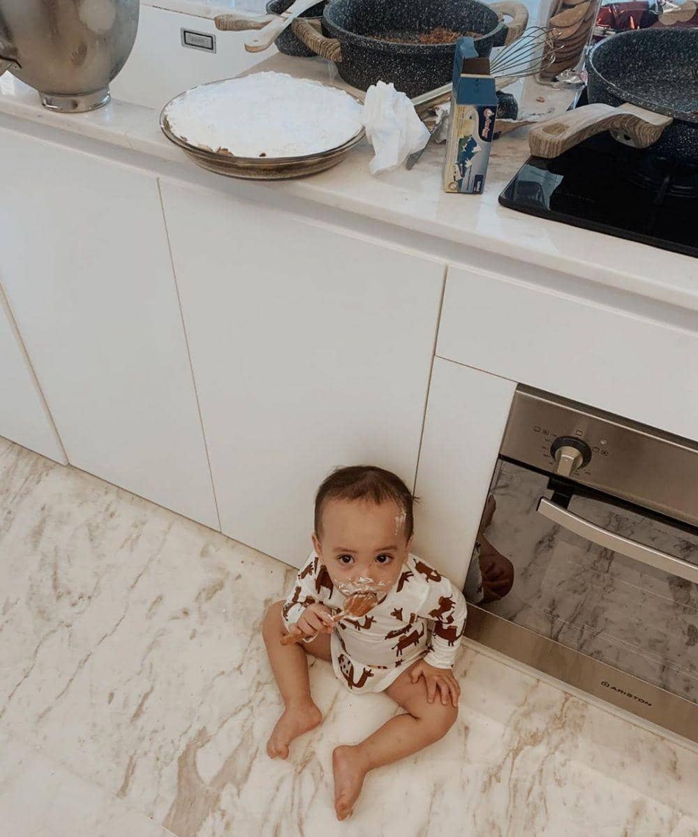 instagram.com/rachelvennya