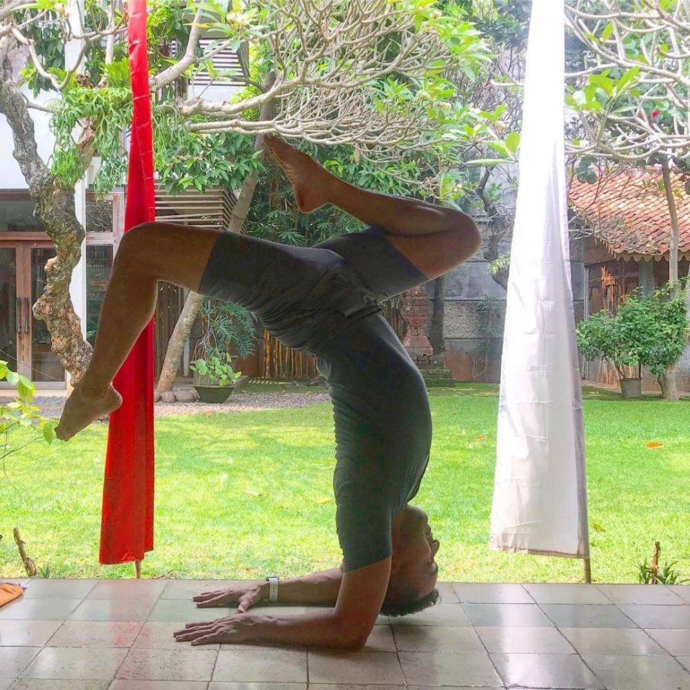 instagram.com/anjasmara