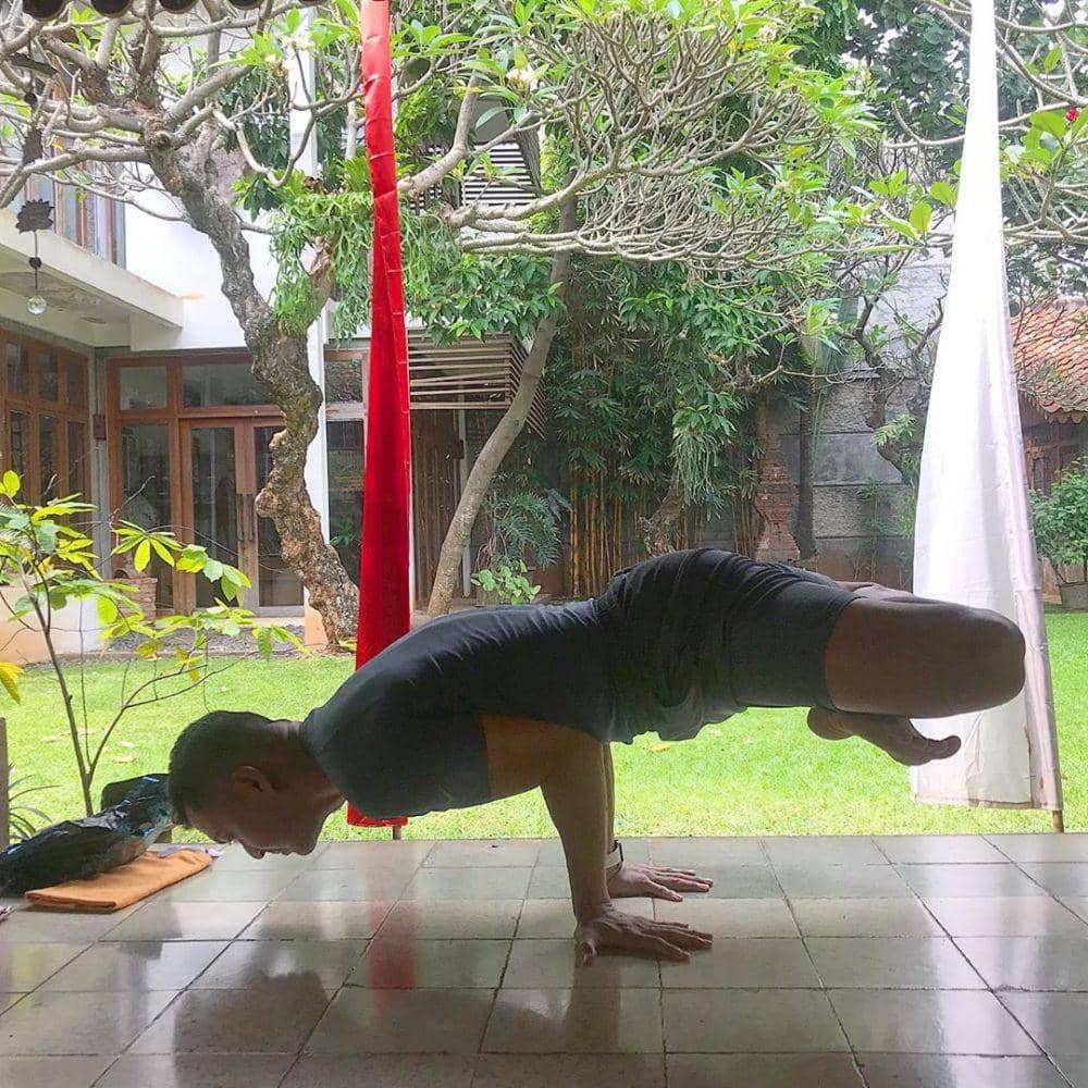 instagram.com/anjasmara