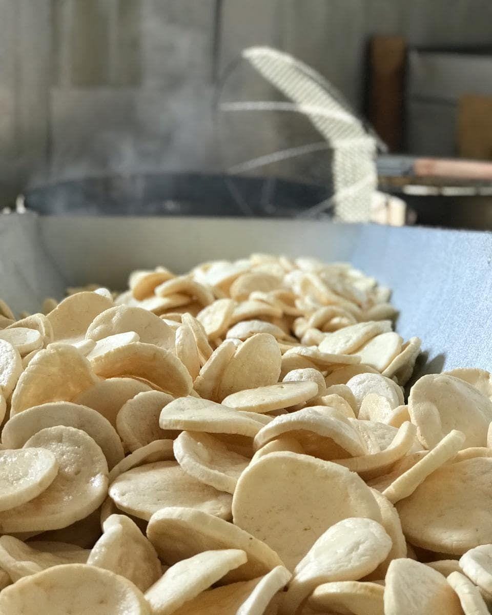 instagram.com/kerupukkemplangenak/