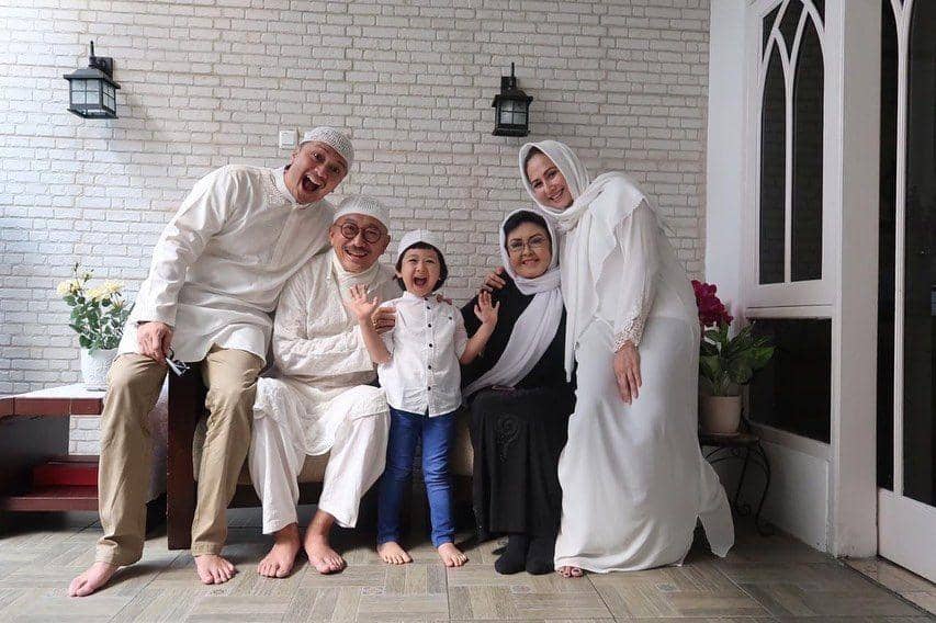 Instagram.com/deswitamaharani80