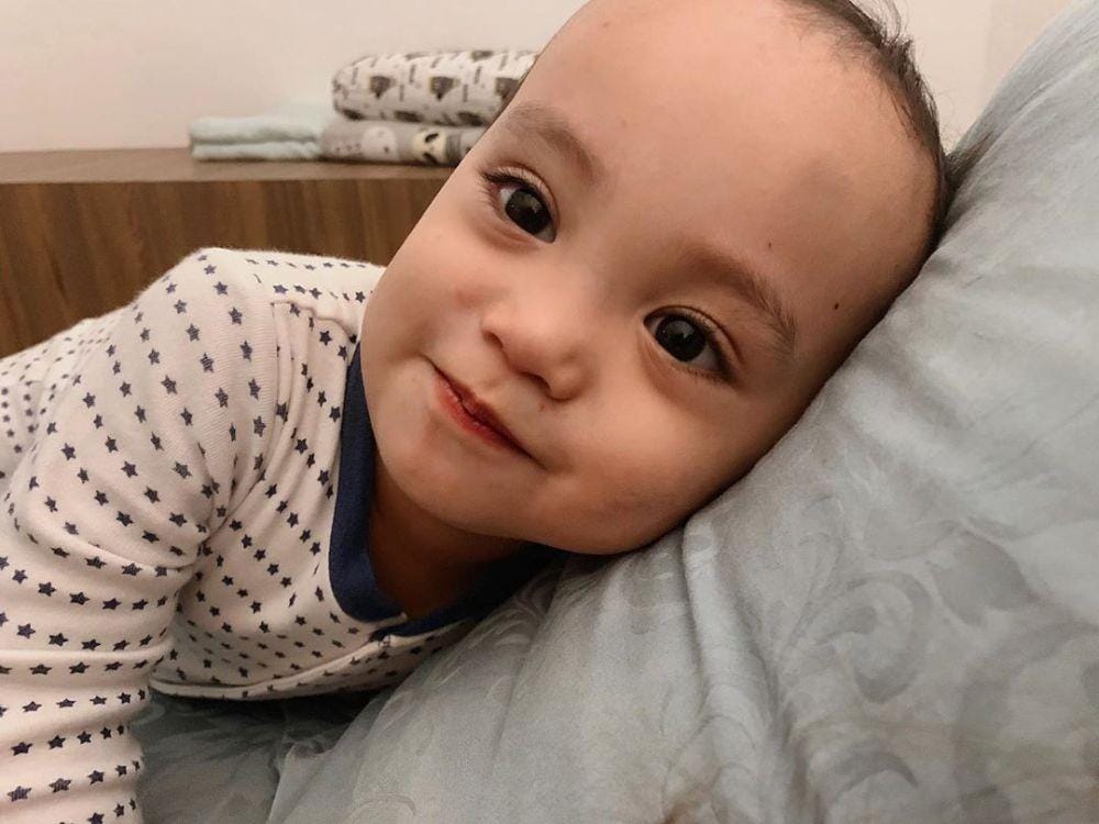 instagram.com/rachelvennya