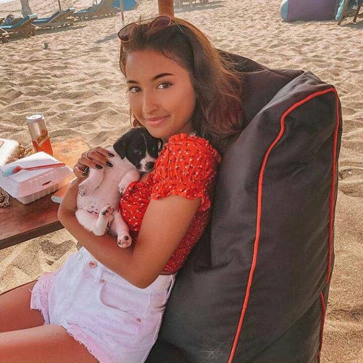 Instagram.com/jennifercoppenreal20