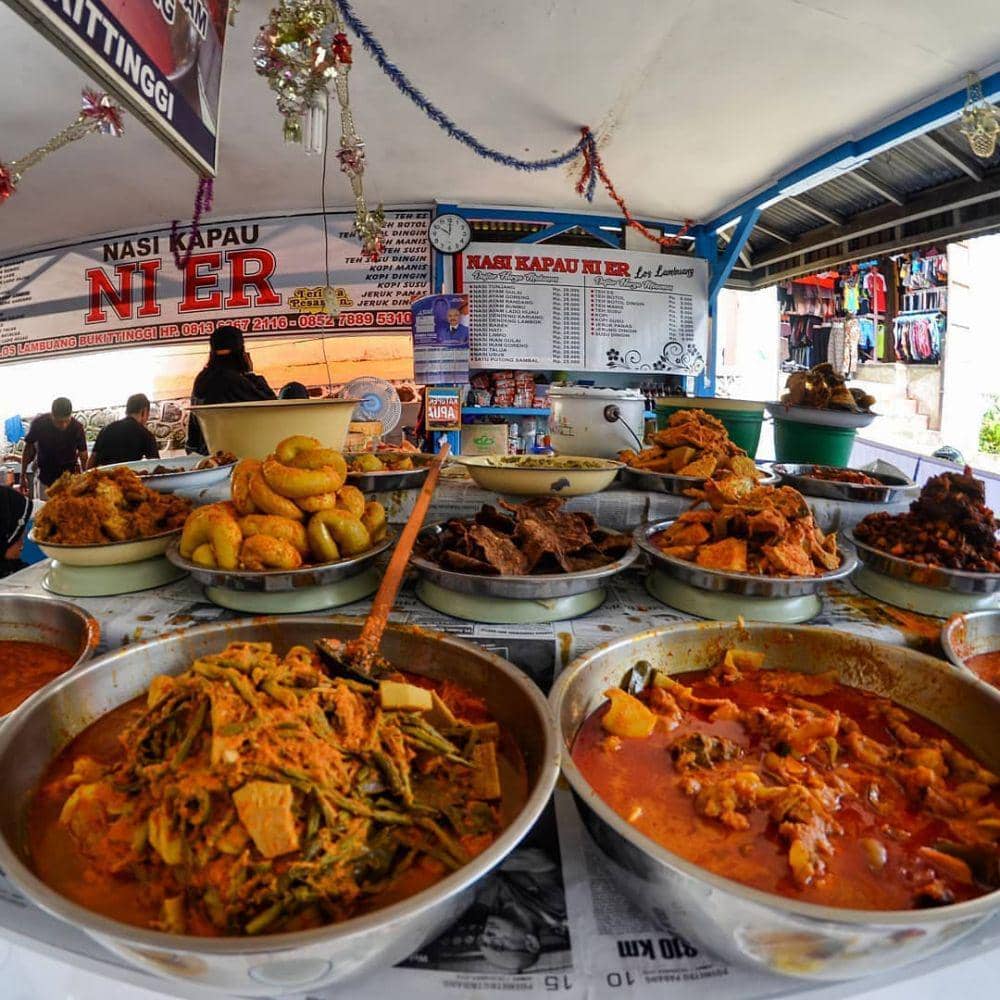 instagram.com/jajakmalala