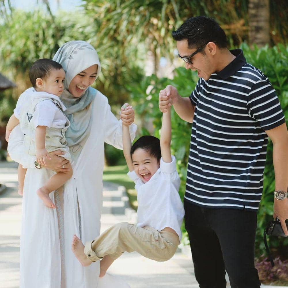 Instagram.com/ichasoebandono