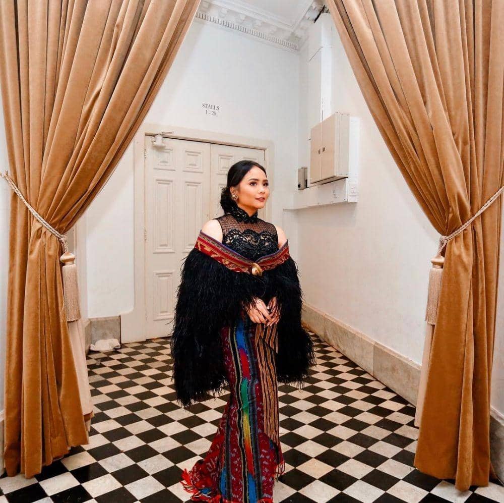 instagram.com/gitagut