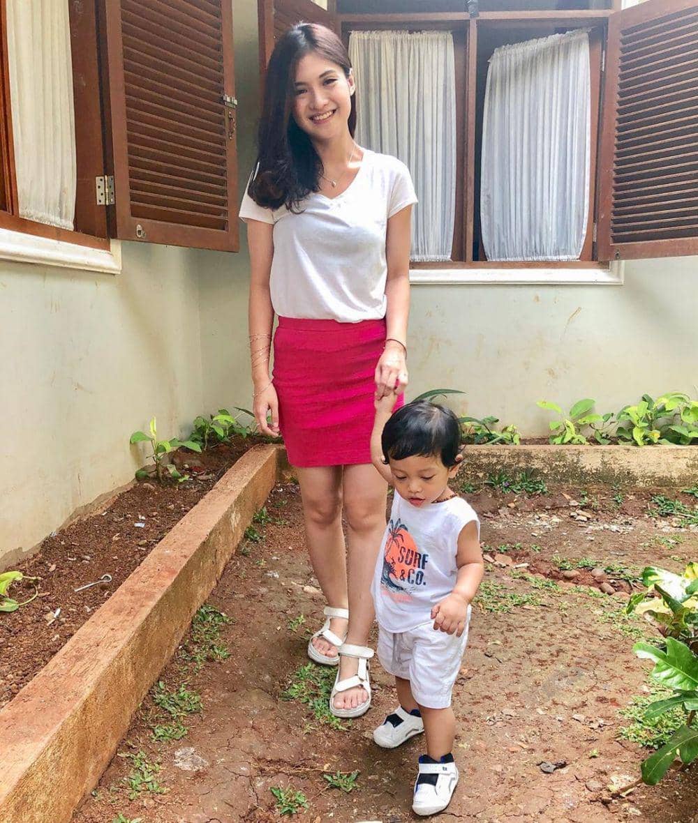 instagram.com/vinessainez