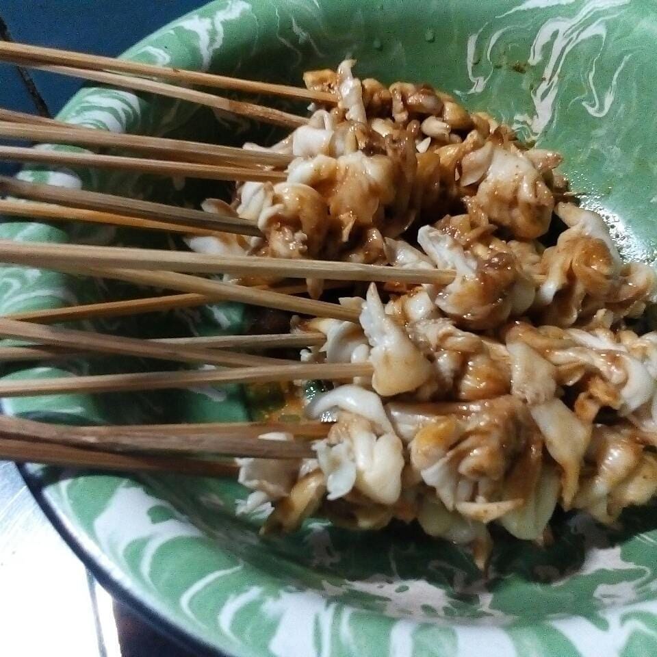 instagram.com/kartika_ningtyas21