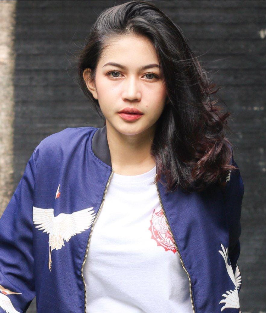 instagram.com/eriskanakesya