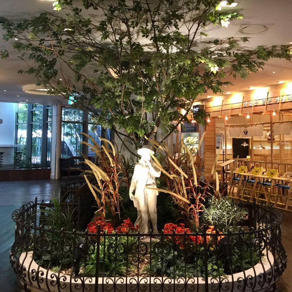 instagram.com/h.quiet_lg_twins