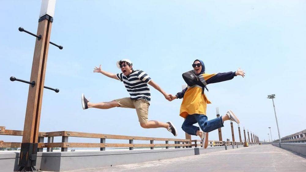 instagram.com/melki.bajaj