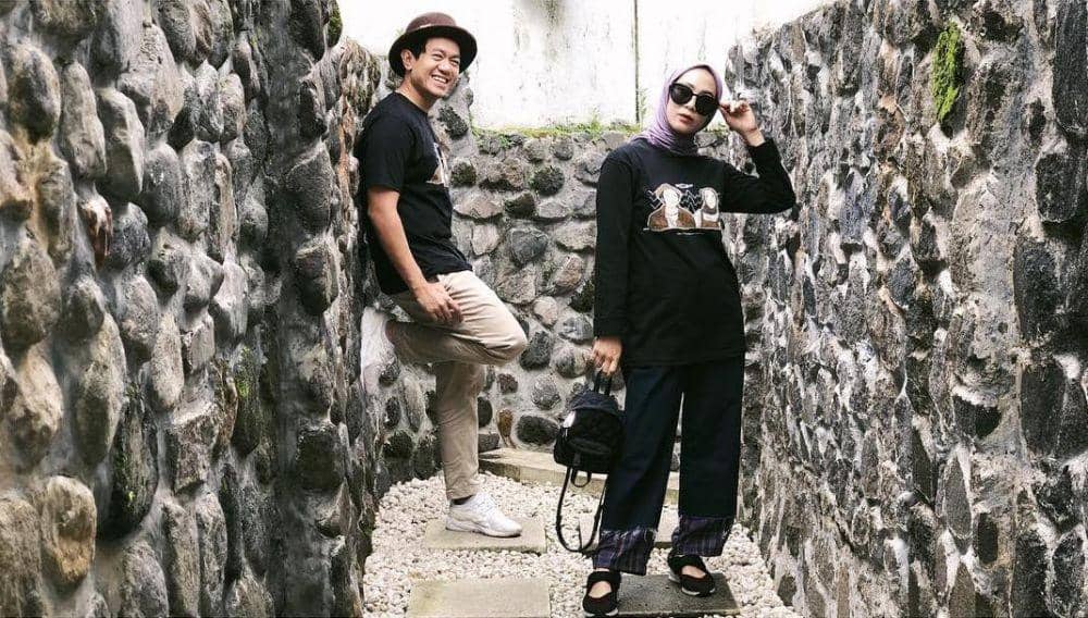 instagram.com/melki.bajaj