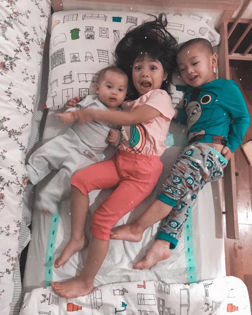 instagram.com/keluargamoyapoya