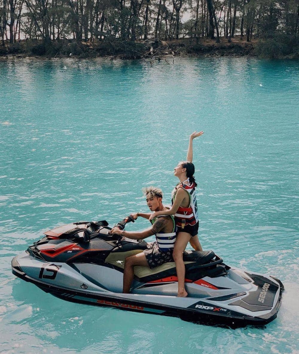 instagram.com/nazlaalifa