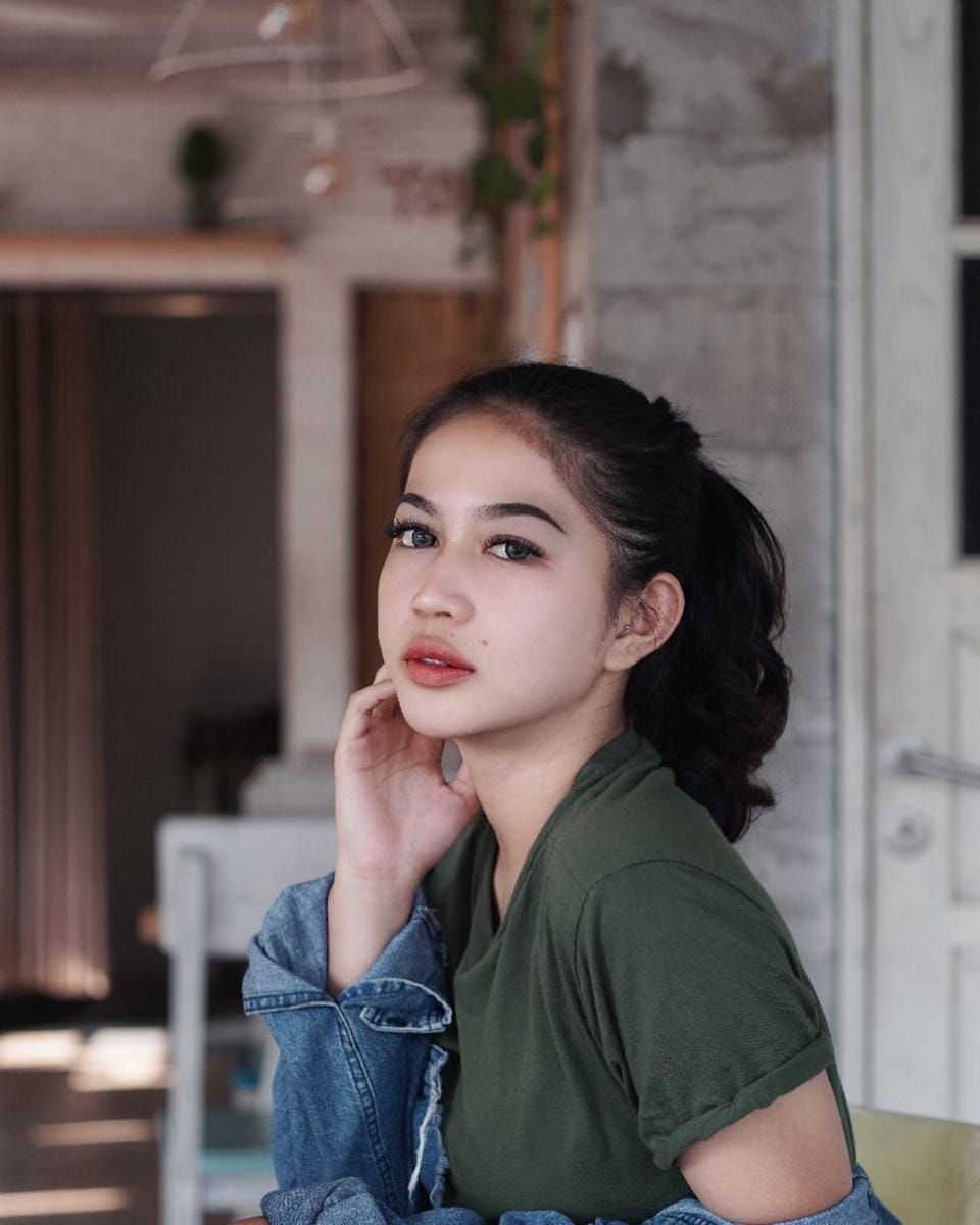 instagram.com/eriskanakesya