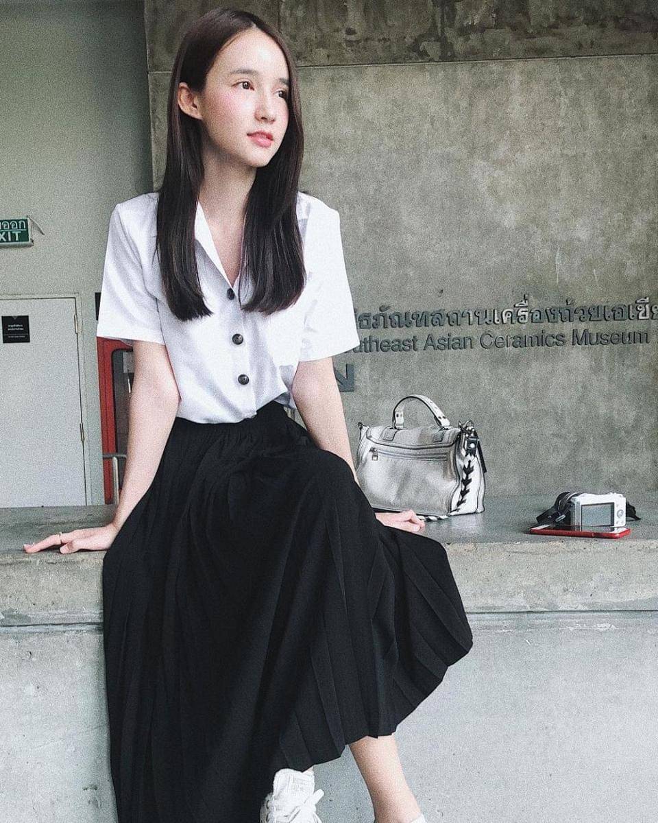 instagram.com/yoshirinrada