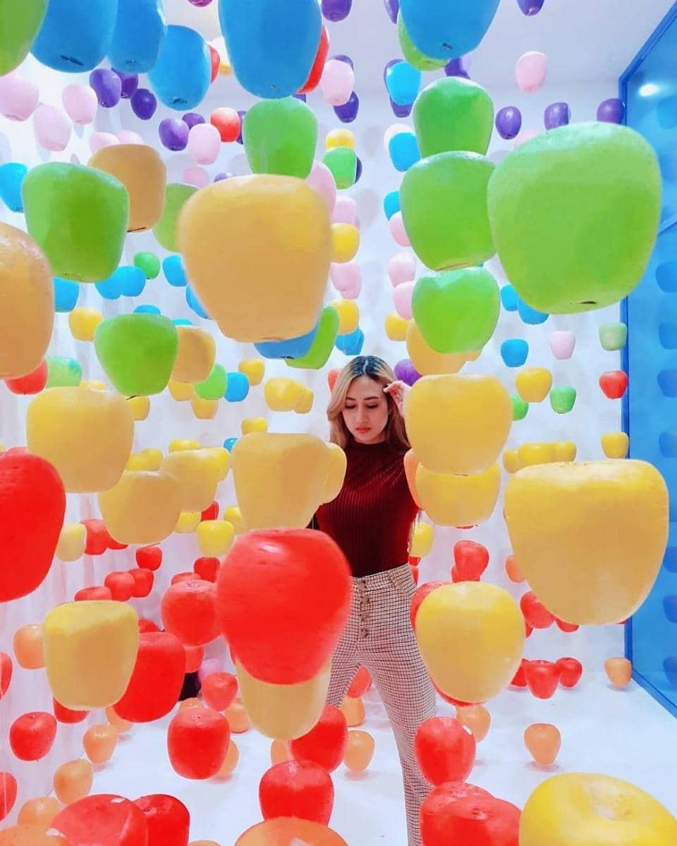 Instagram.com/akuhelmalia