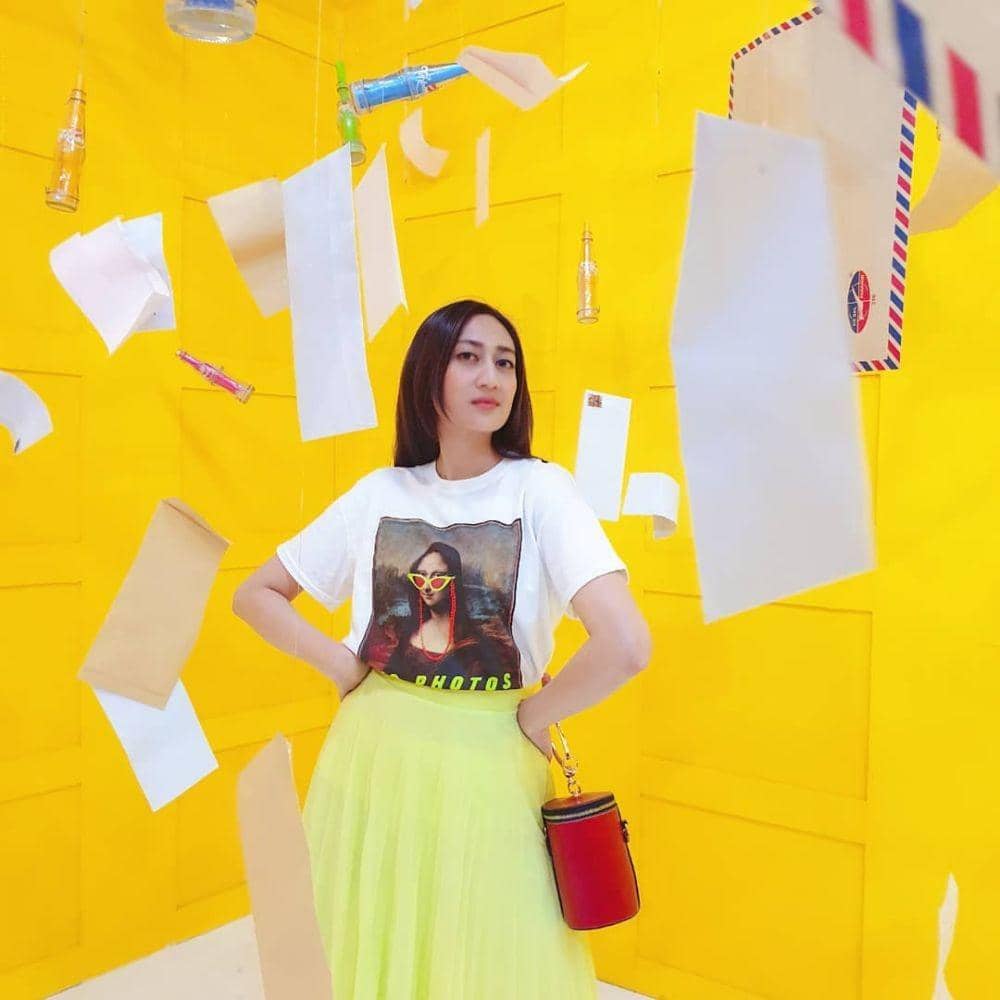 Instagram.com/akuhelmalia