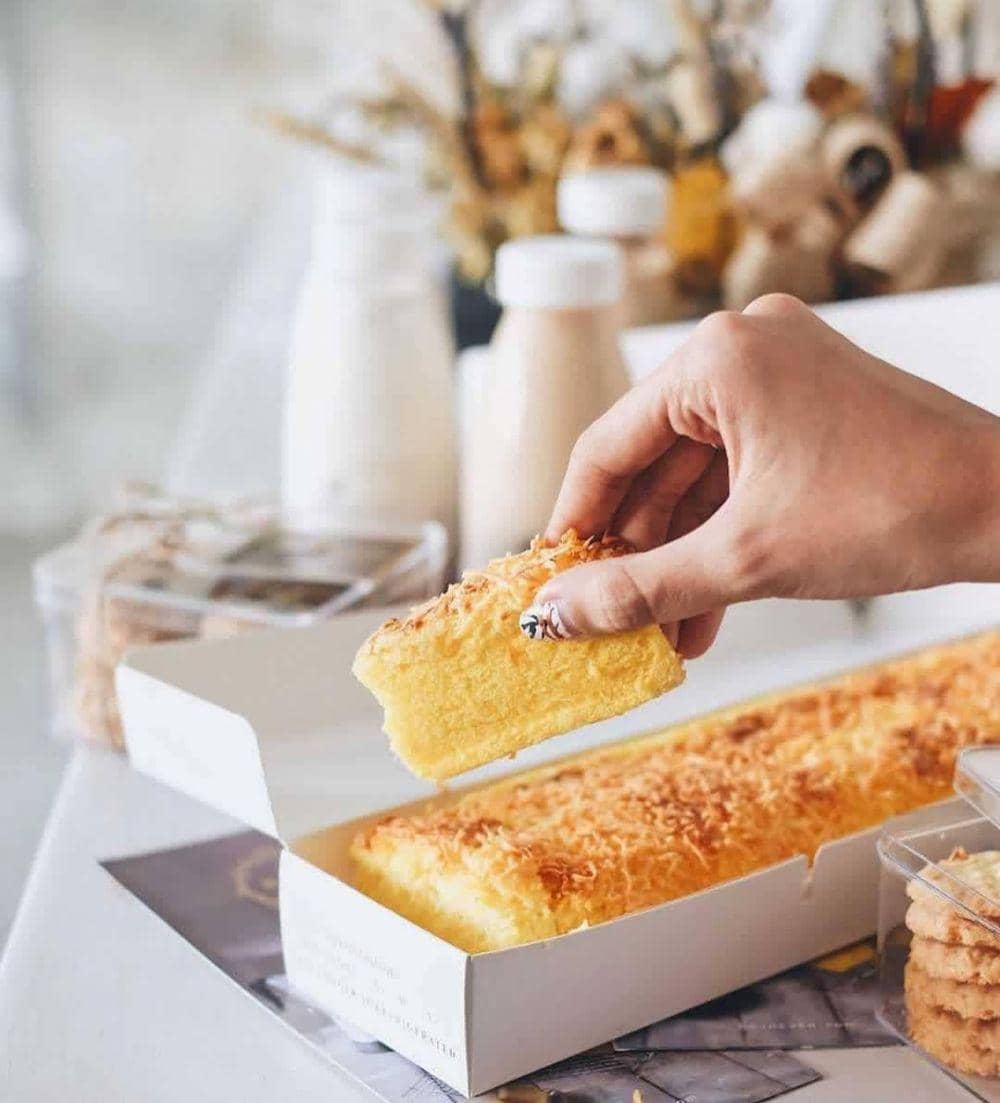 instagram.com/hevncake