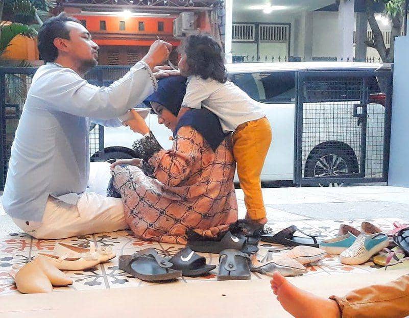 Instagram.com/meisya__siregar