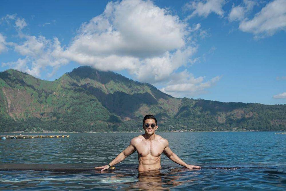 instagram.com/nikki_fz