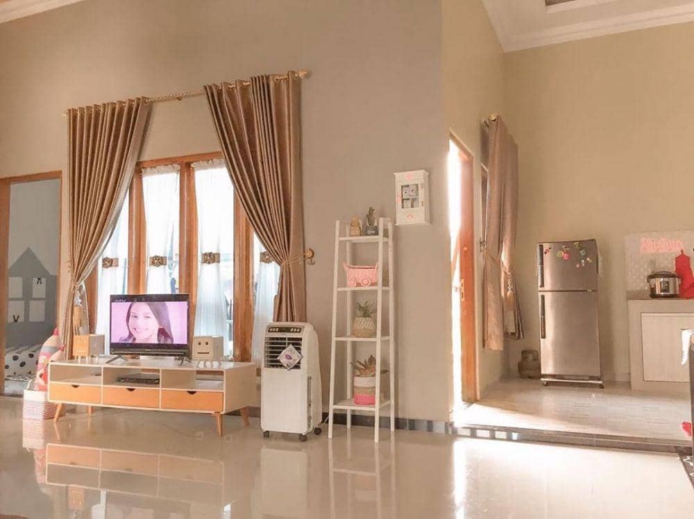 instagram.com/momi.biancaca