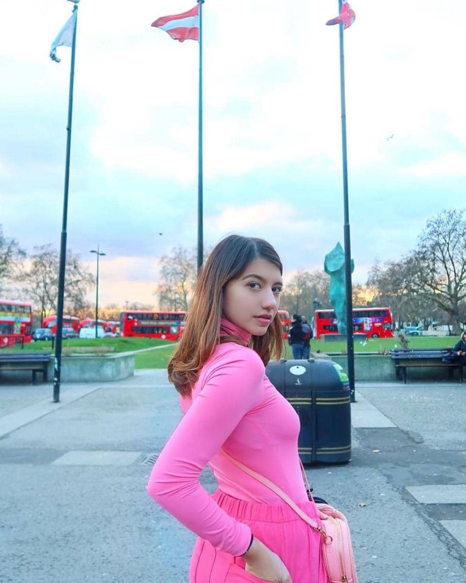 instagram.com/cassandraslee