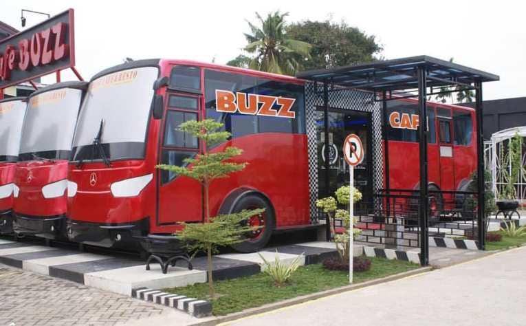 instagram.com/buzzcafejambi